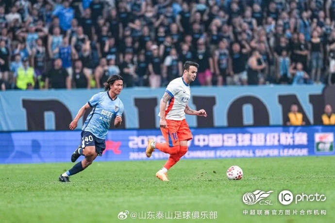 客场1:3不敌大连英博，山东泰山连胜遭终结