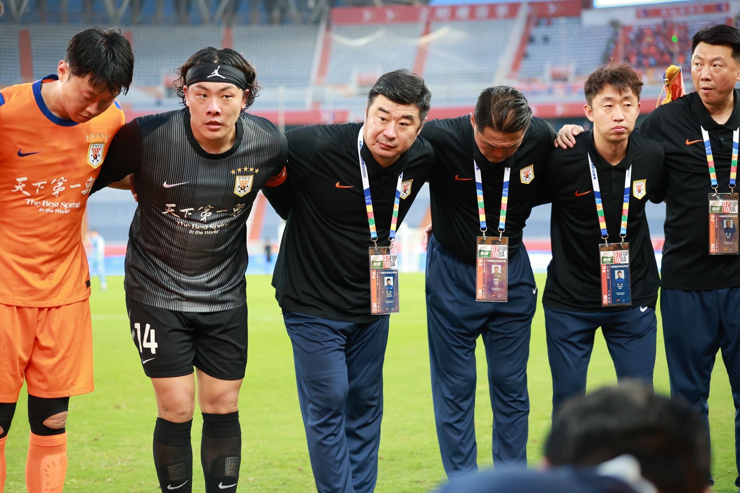 泰山1-3大连 阵容厚度不足与中场组织者缺失是症结