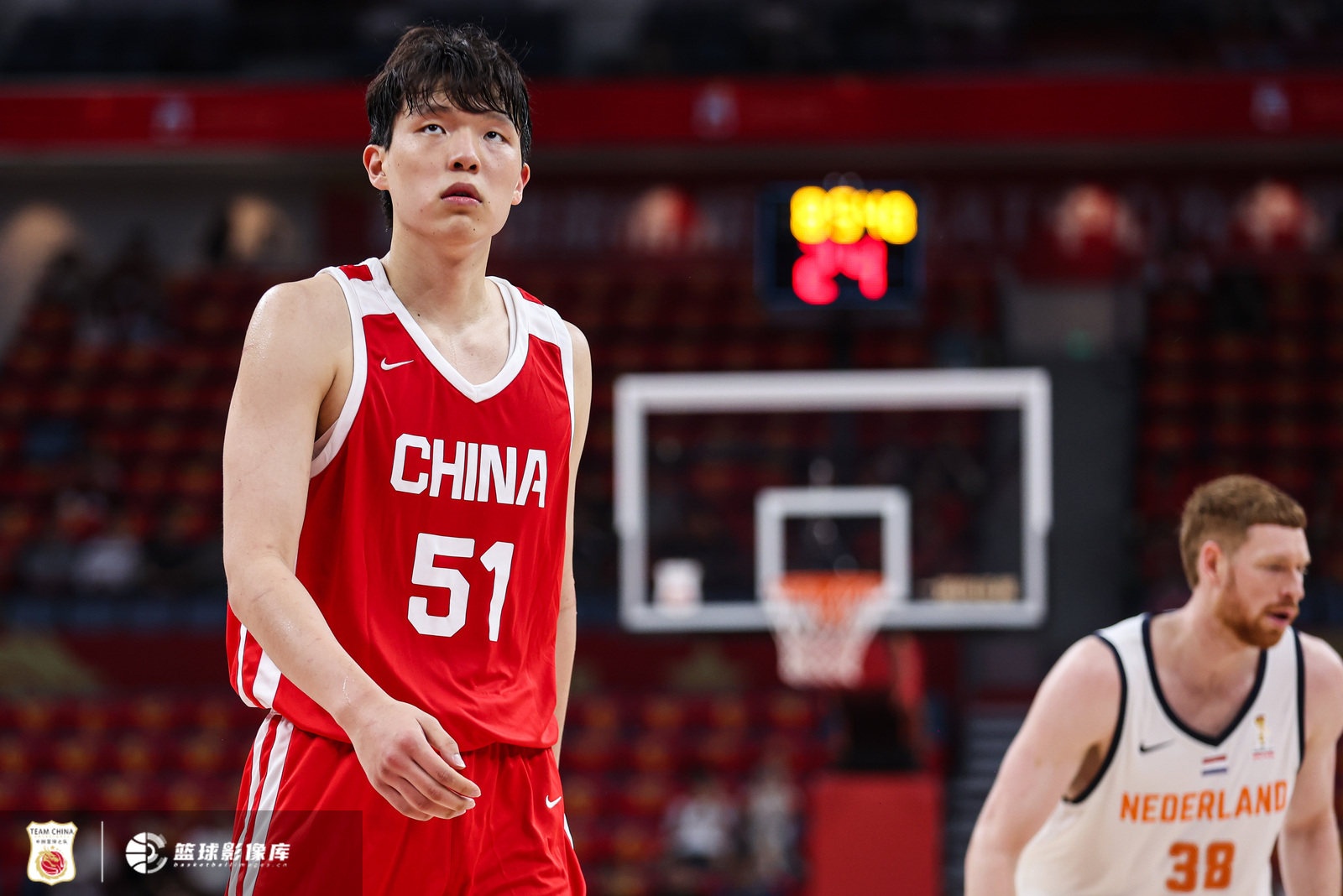 媒体人:男篮集训体系未成型 杨瀚森战术地位难有大变